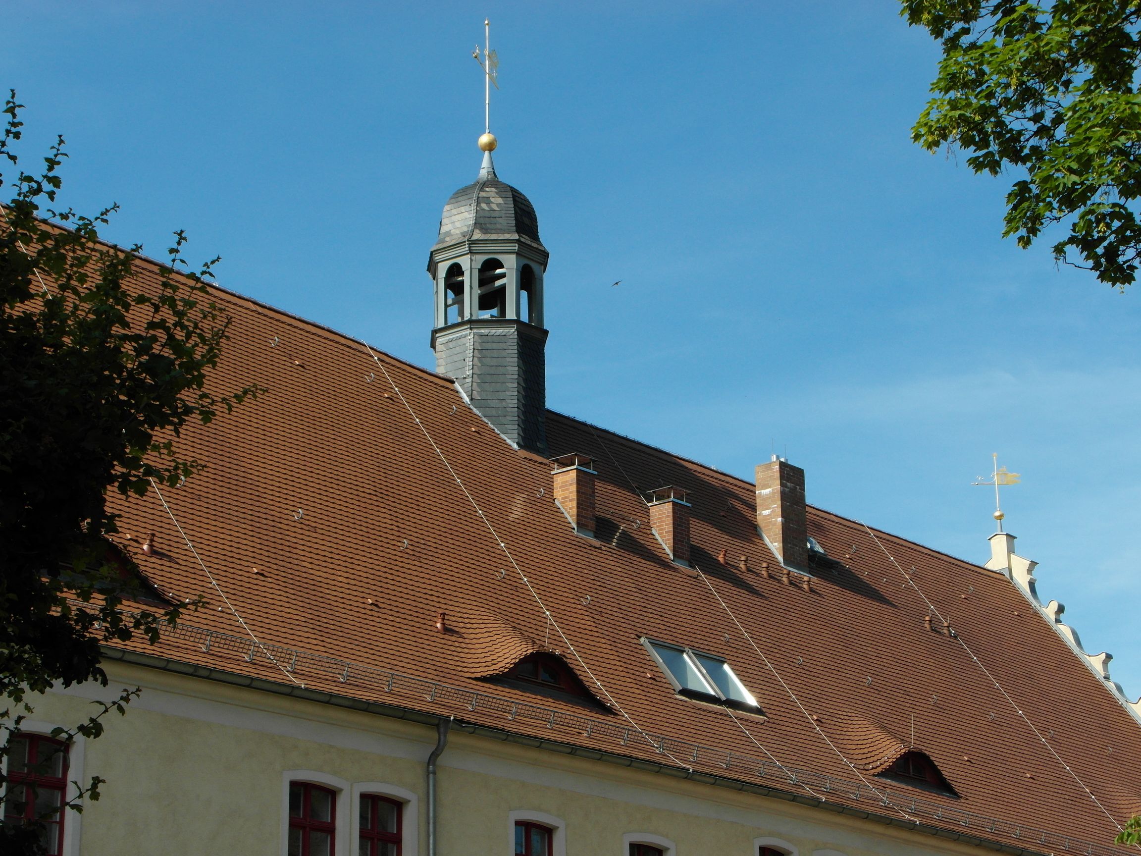 Rathaus von Kirchstrasse aus